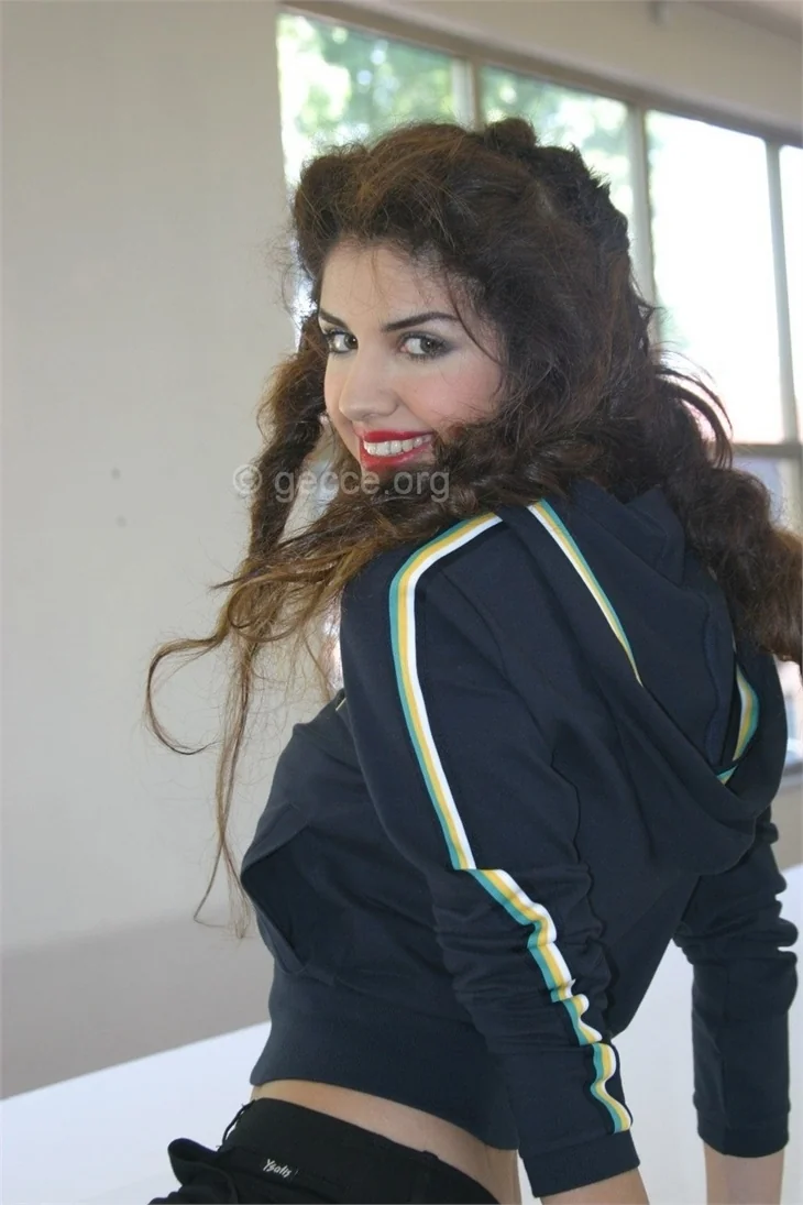 Nihan Akkuş