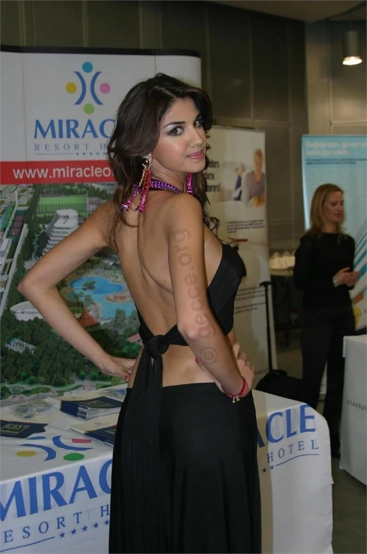 Nihan Akkuş