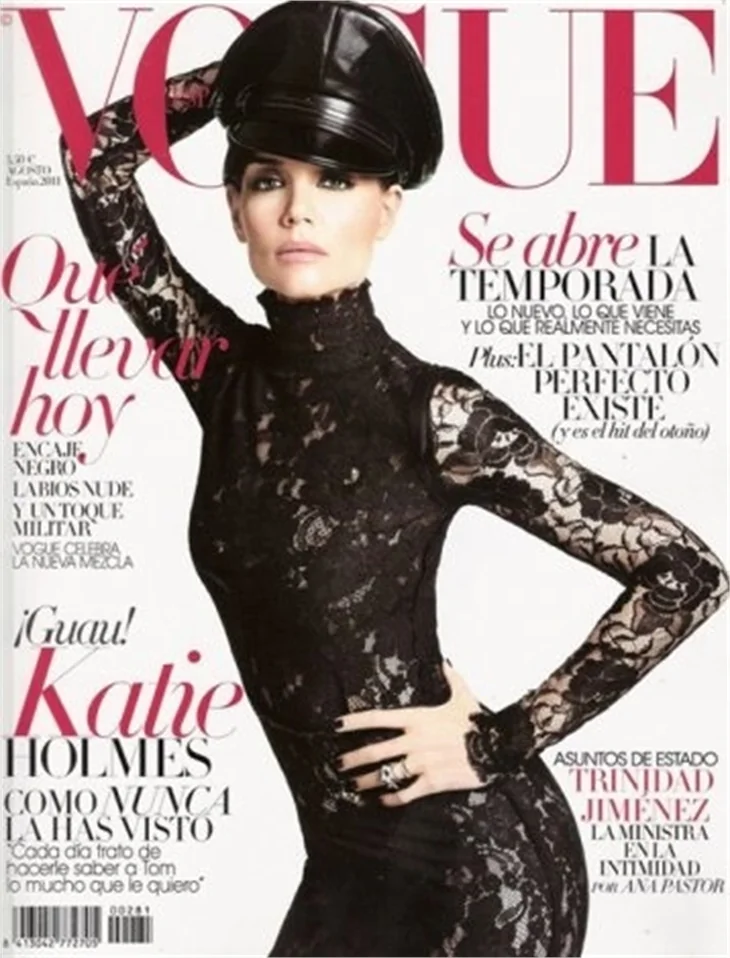 Katie Holmes Vogue dergisine kapak oldu!