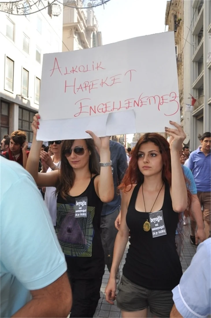 Beyoğlu eylemleri devam ediyor..