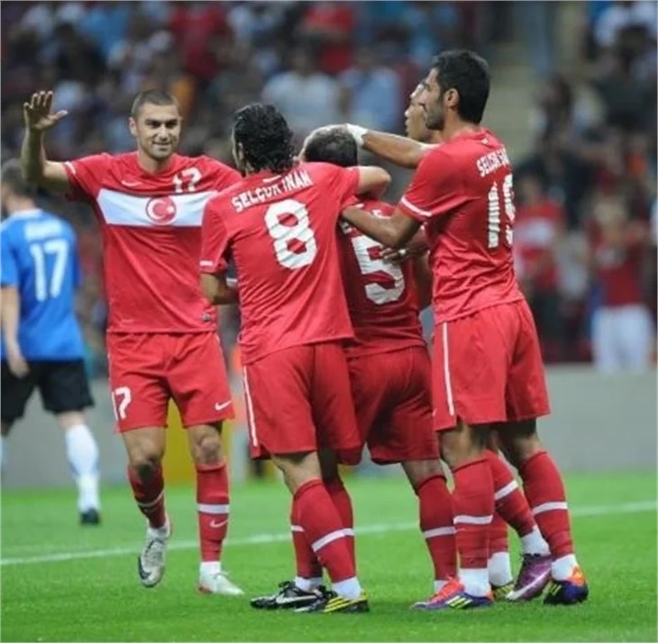 Türkiye 3 - Estonya 0