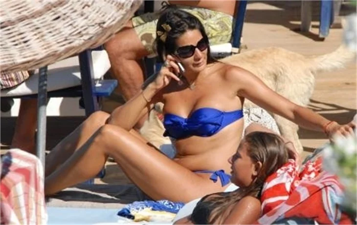 Asuman Krause bikinili yakalandı..