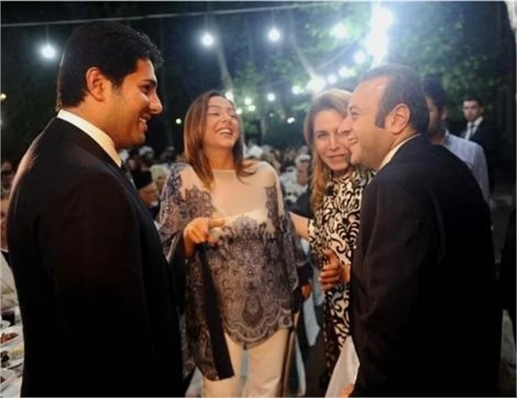 Ünlü isimler Darülaceze'de iftar yaptılar..