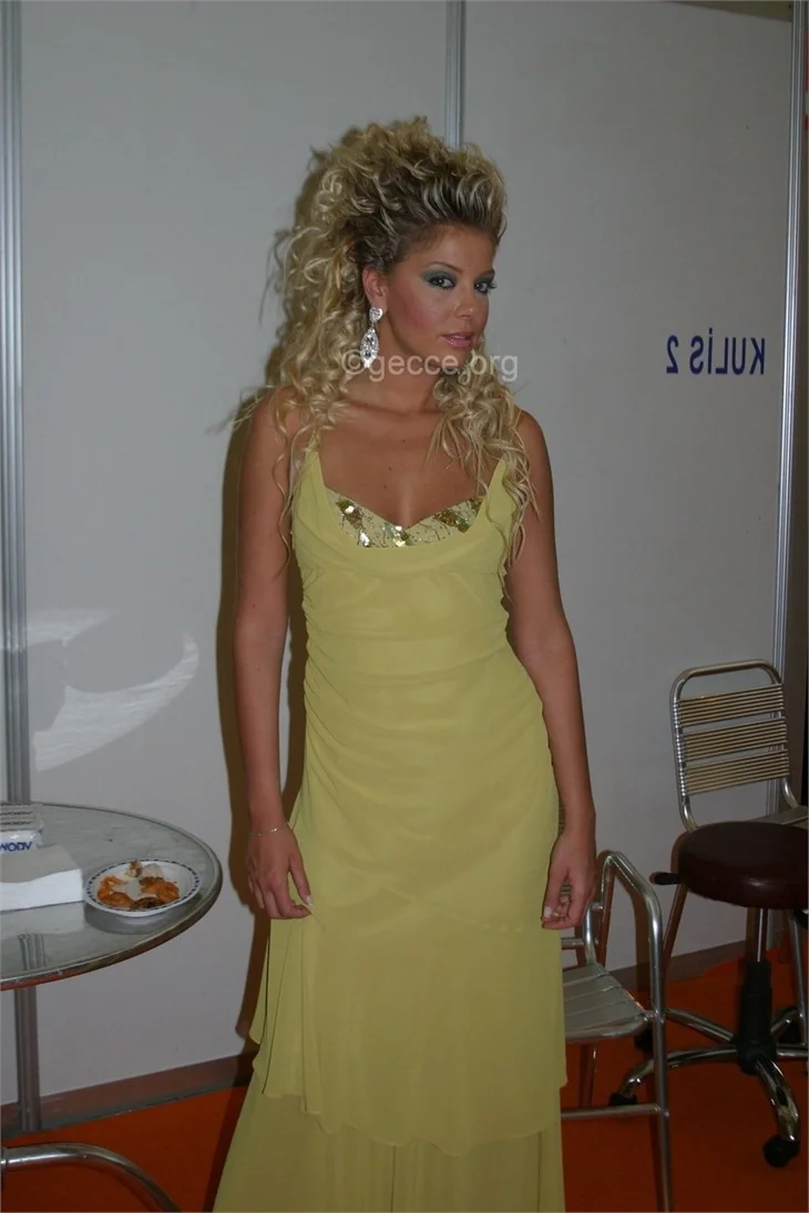 Esra Eron