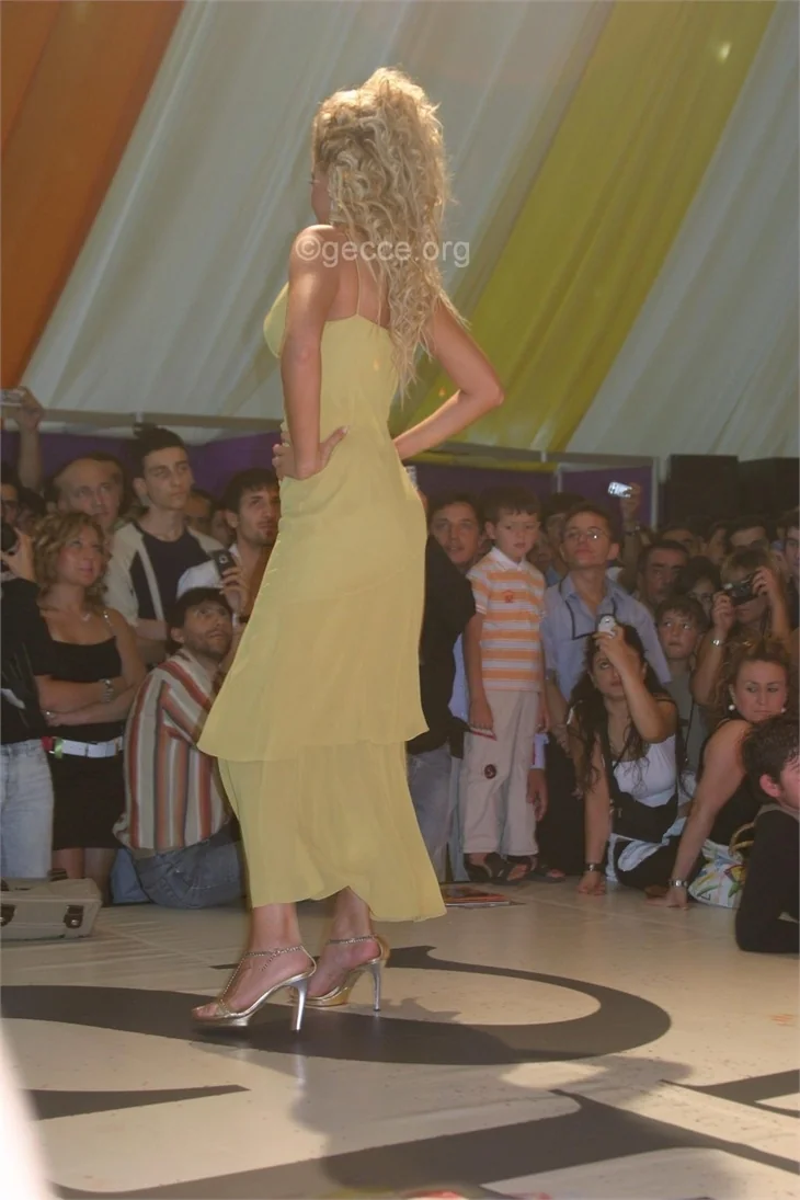 Esra Eron