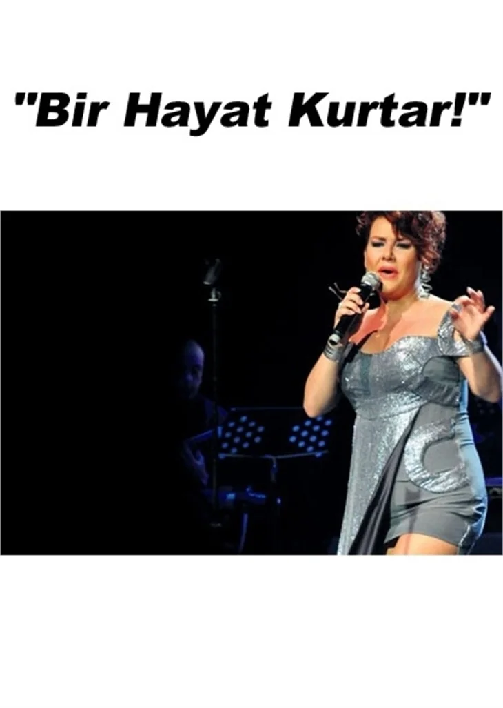 SANATÇILAR SOMALİ İÇİN SÖYLEDİ, HALK GELMEDİ!