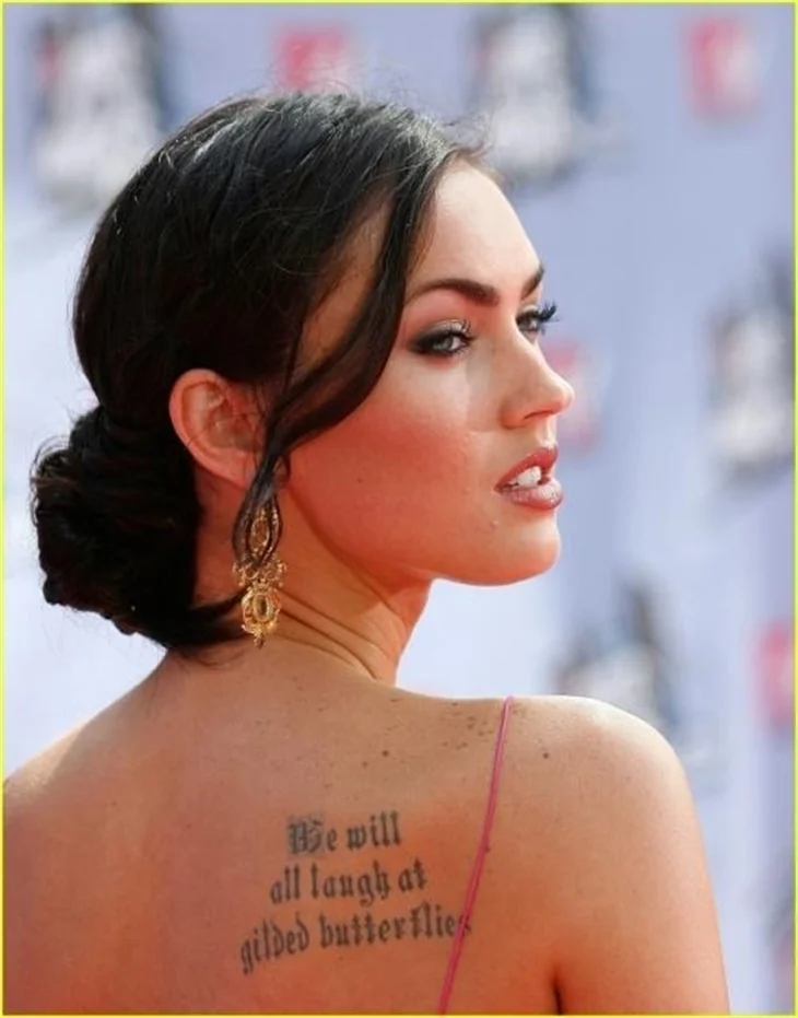 Megan Fox güzelliğiyle büyülüyor..