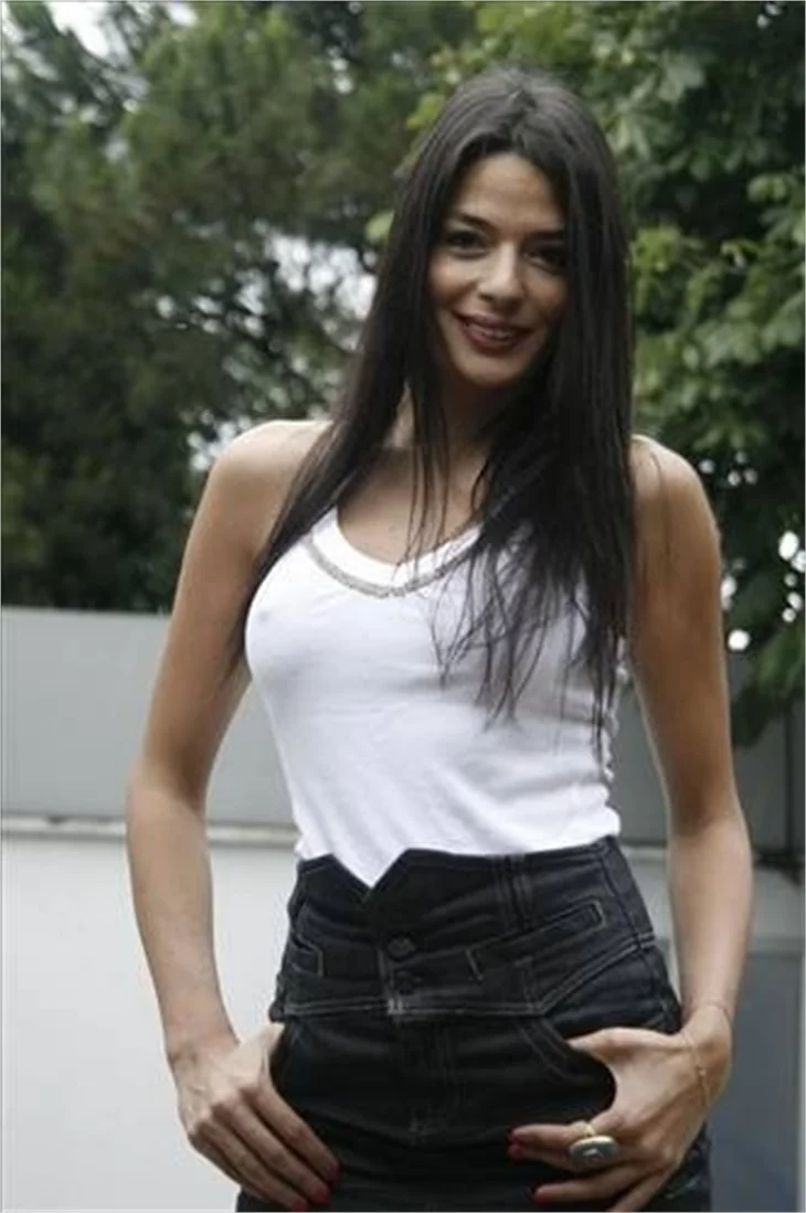 Manken Asuman Krause'nin fotoğrafları...