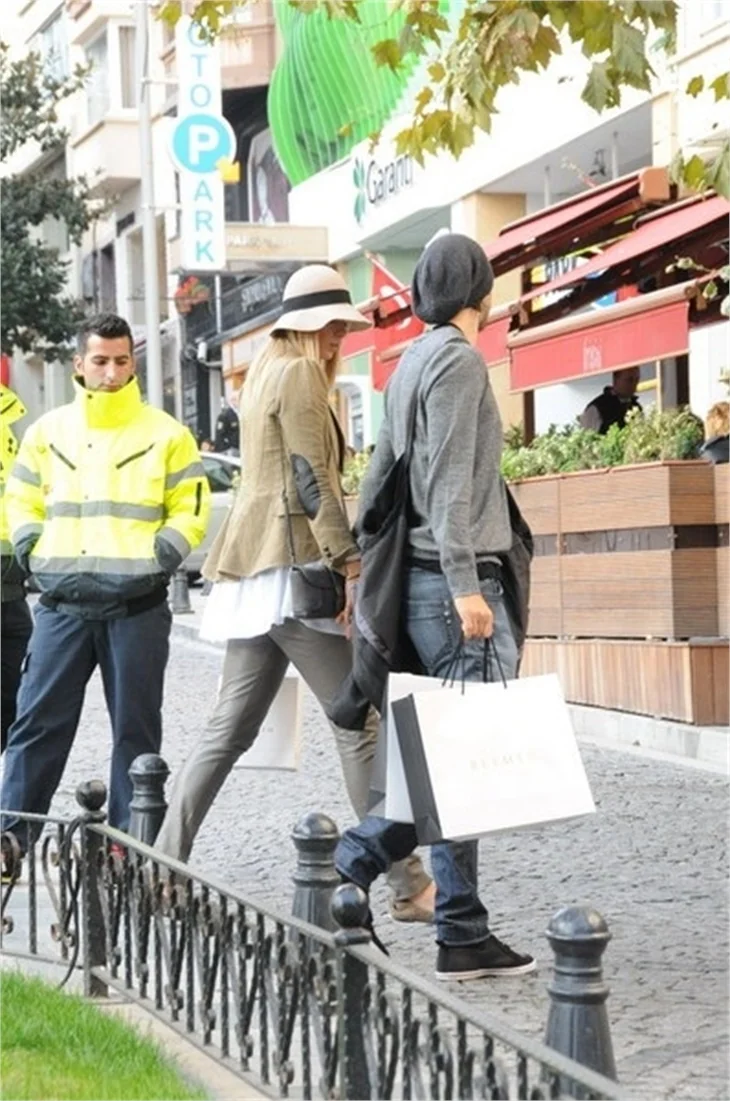 Maria  Sharapova'nın aşk turu