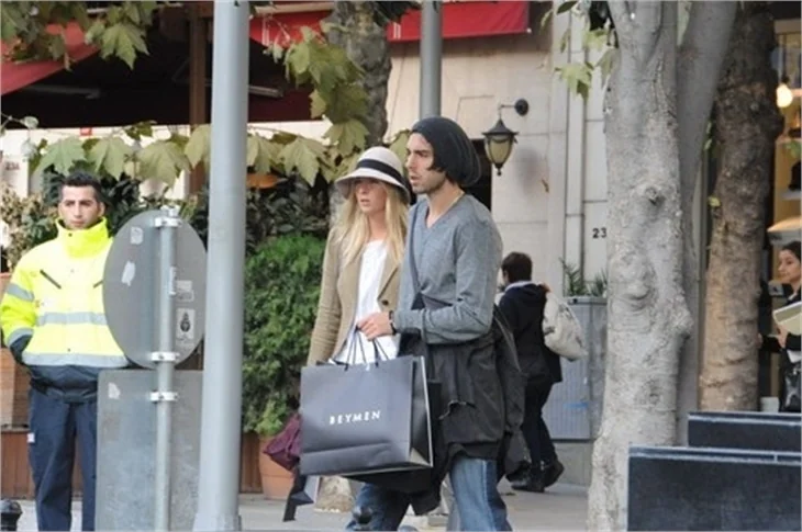 Maria  Sharapova'nın aşk turu