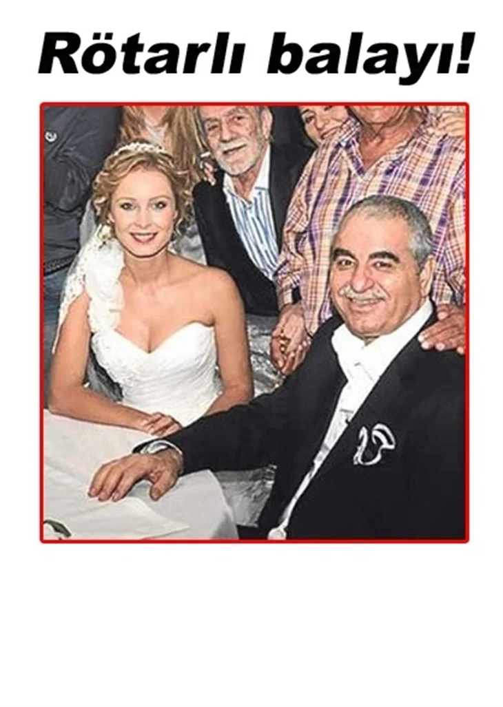 İMPARATOR, EŞİYLE KUŞADASI'NA GİTTİ!