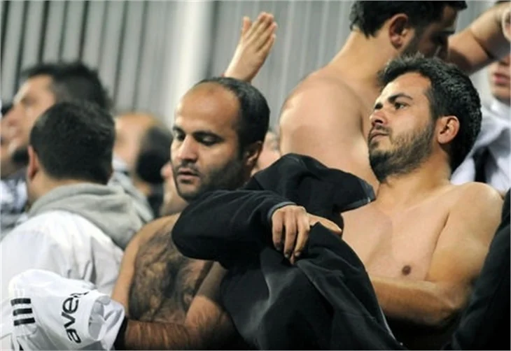Beşiktaş taraftarından Van'a büyük destek