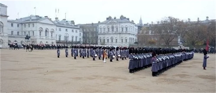 Cumhurbaşkanı Gül'e Londra'da karşılama töreni