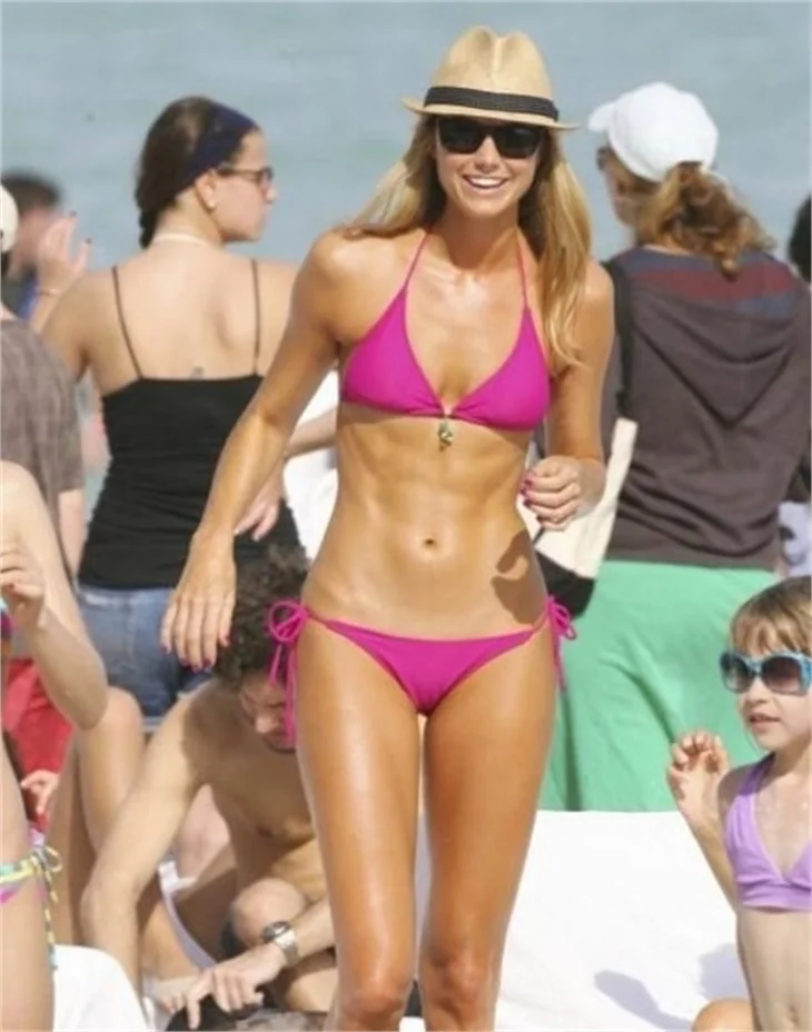 Dünyanın en güzel vücudu Stacy Keibler'da