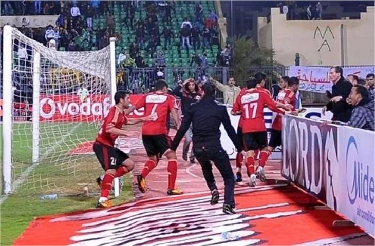 Mısır'da futbol maçında olaylar çıktı, 74 ölü