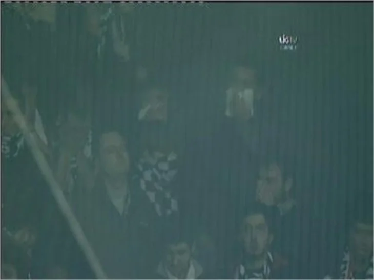 Fenerbahçe - Beşiktaş maçında olaylar çıktı...