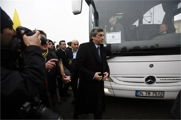 Fenerbahçe taraftarı Silivri'de..