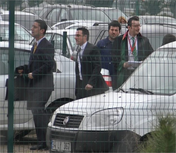 Fenerbahçe taraftarı Silivri'de..