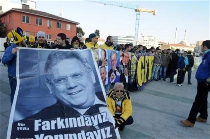 Fenerbahçeli taraftarlar Çağlayan Adliyesi'nde
