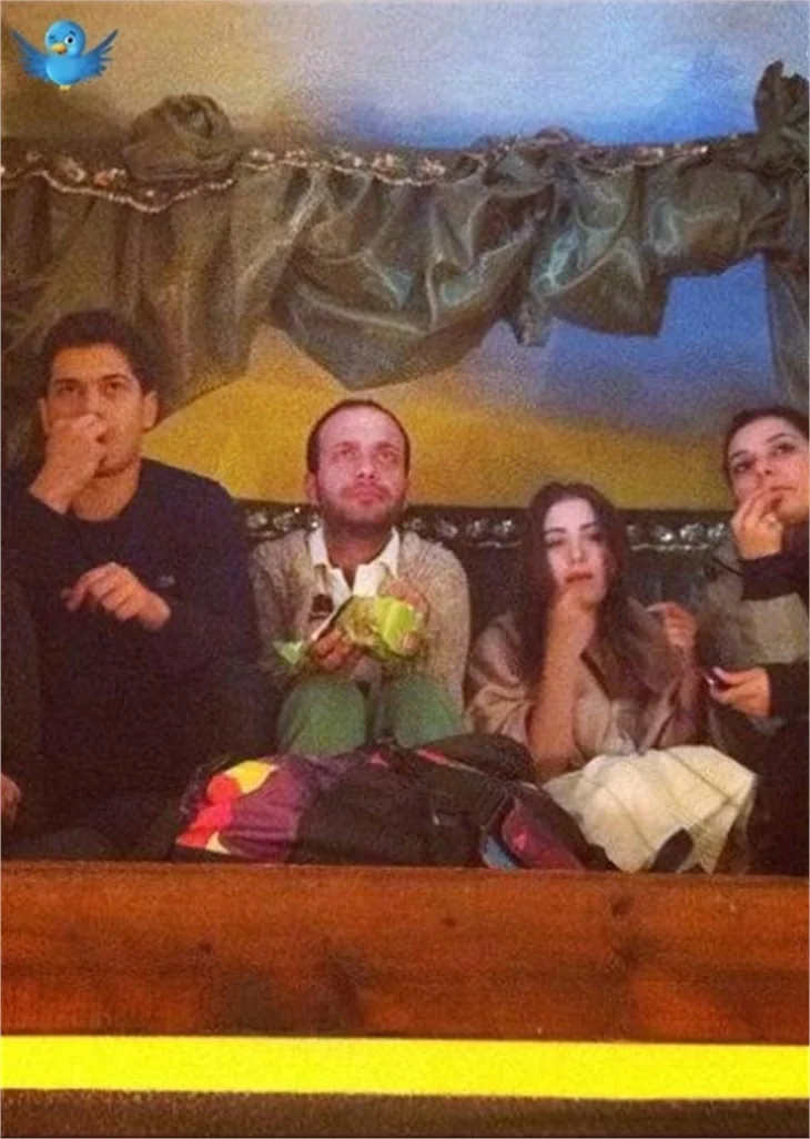 KAYA VE ULUSOY, KENDİ DİZİLERİNİ BÖYLE İZLEDİ!