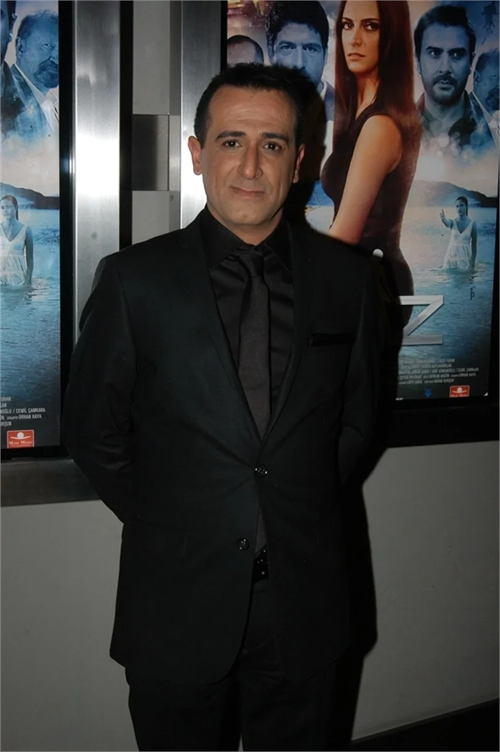 Ayaz filmi galasından kareler