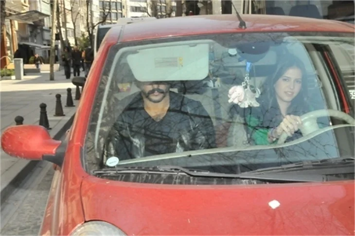 Malkoçoğlu Burak Özçivit ehliyeti kaptırınca..