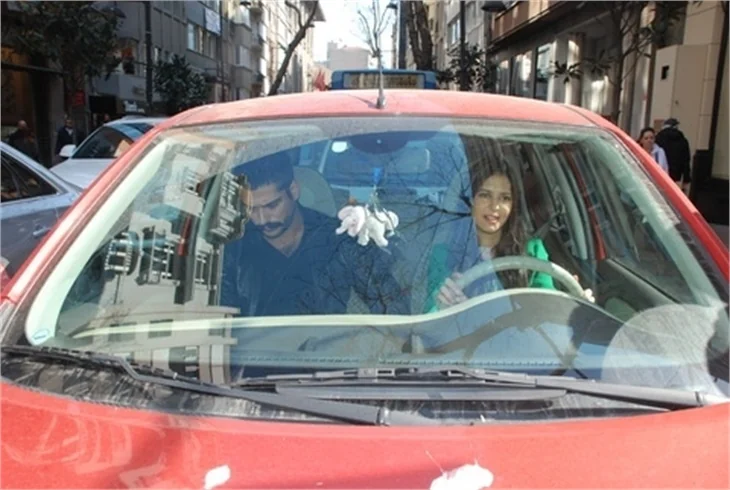 Malkoçoğlu Burak Özçivit ehliyeti kaptırınca..