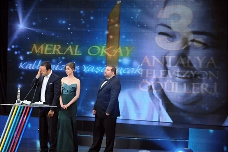 Antalya Televizyon Ödülleri’ne yıldız yağdı...