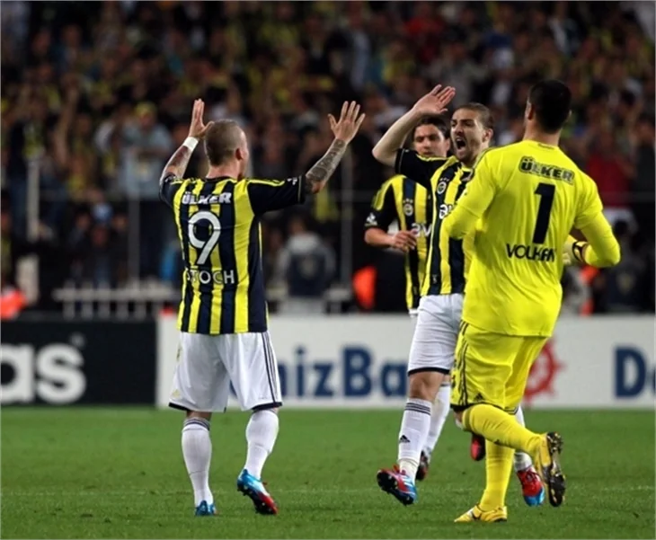 Kadıköy'deki dev derbiden çok özel kareler!
