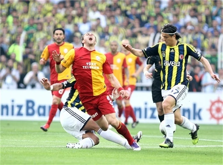 Kadıköy'deki dev derbiden çok özel kareler!