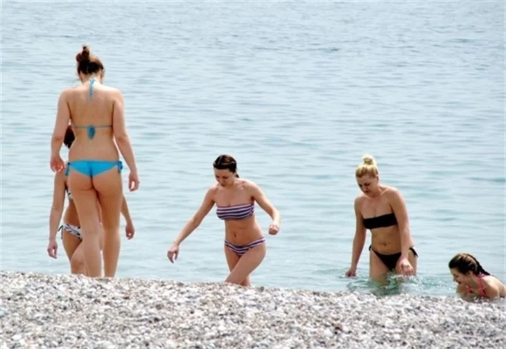 Yabancı turistler Türkiye'ye akın etti!