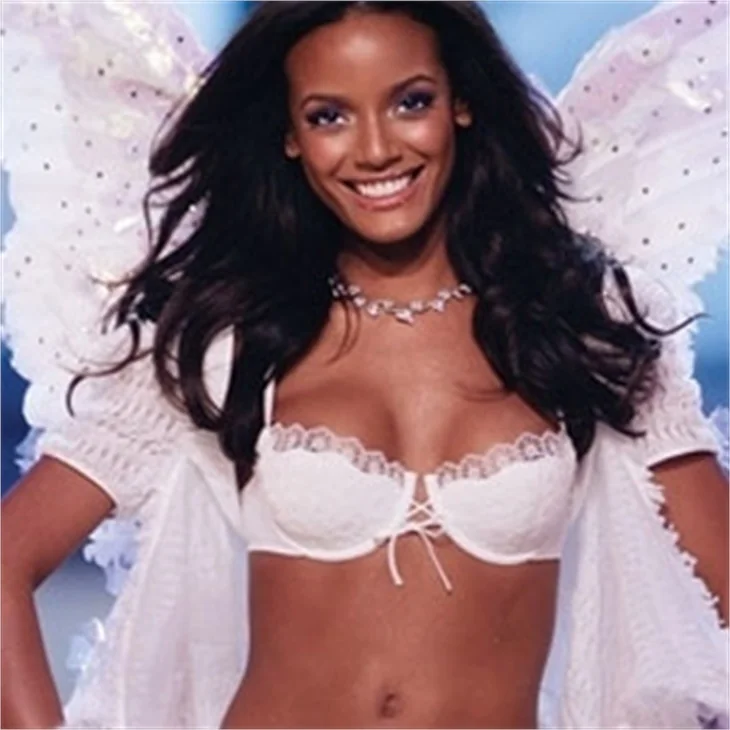 İşte Victoria Secret’in nefesleri kesen on mankeni!