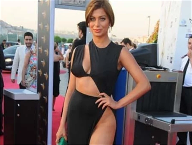 2012 yılının dekolteleri