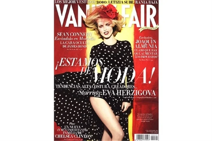 Eva Herzigova, objektiflerin karşısında…