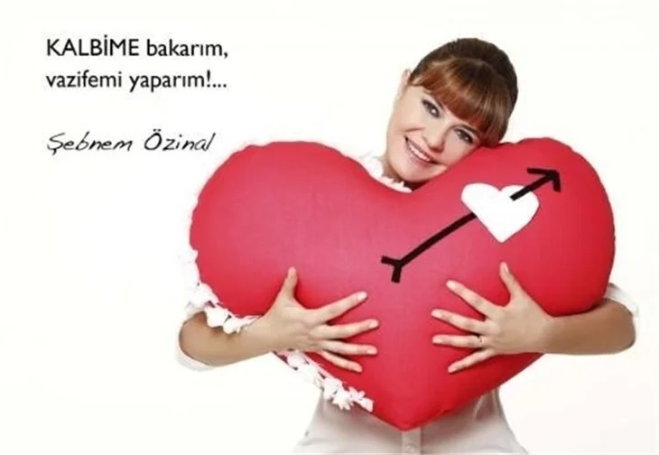 ÜNLÜLERDEN HAYATIN ARMAĞANI POZLARI