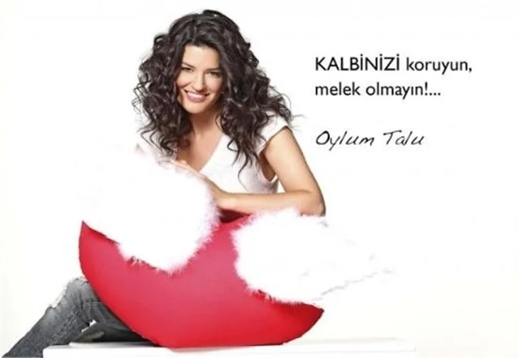 ÜNLÜLERDEN HAYATIN ARMAĞANI POZLARI