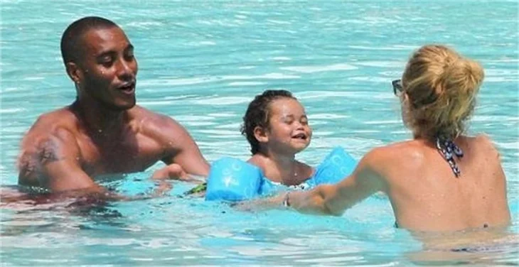 Kusurzu melek Doutzen Kroes...