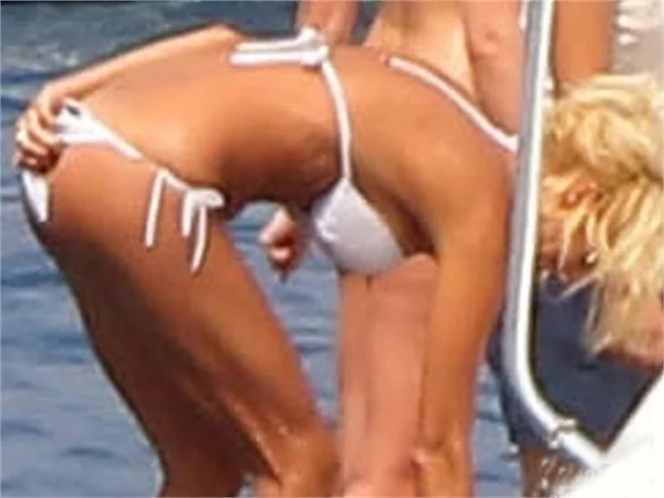 Victoria Silvstedt, Monaco’da tatil yapıyor