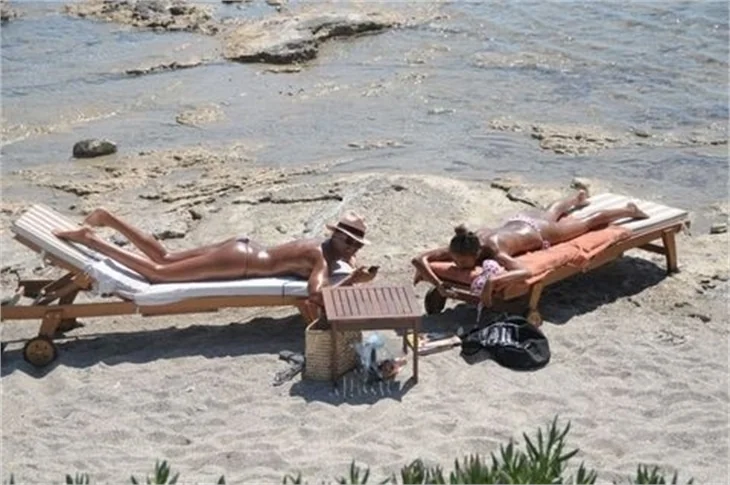 Eda Taşpınar ile Bora Kozanoğlu'nun Bodrum tatili!