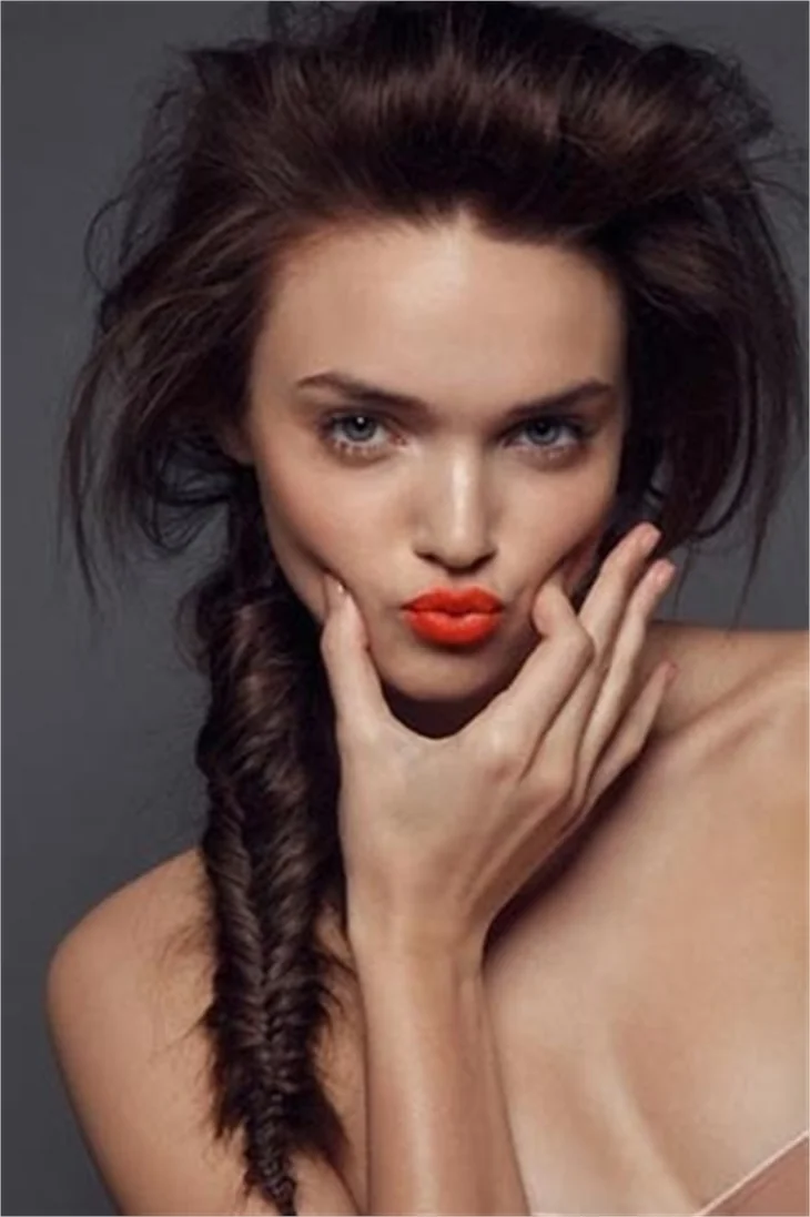 Karlie Kloss'un unutulmaz fotoğrafları