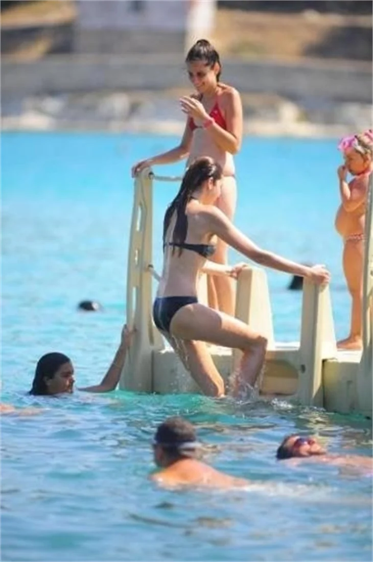 Senem Kuyucuoğlu'nun tatil keyfi...