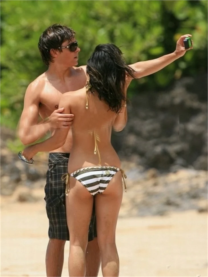 Vanessa Hudgens’ın bikinili hali