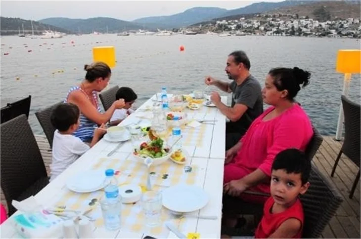Gülben Ergen ve Mustafa Erdoğan aylar sonra ilk kez görüntülendi..