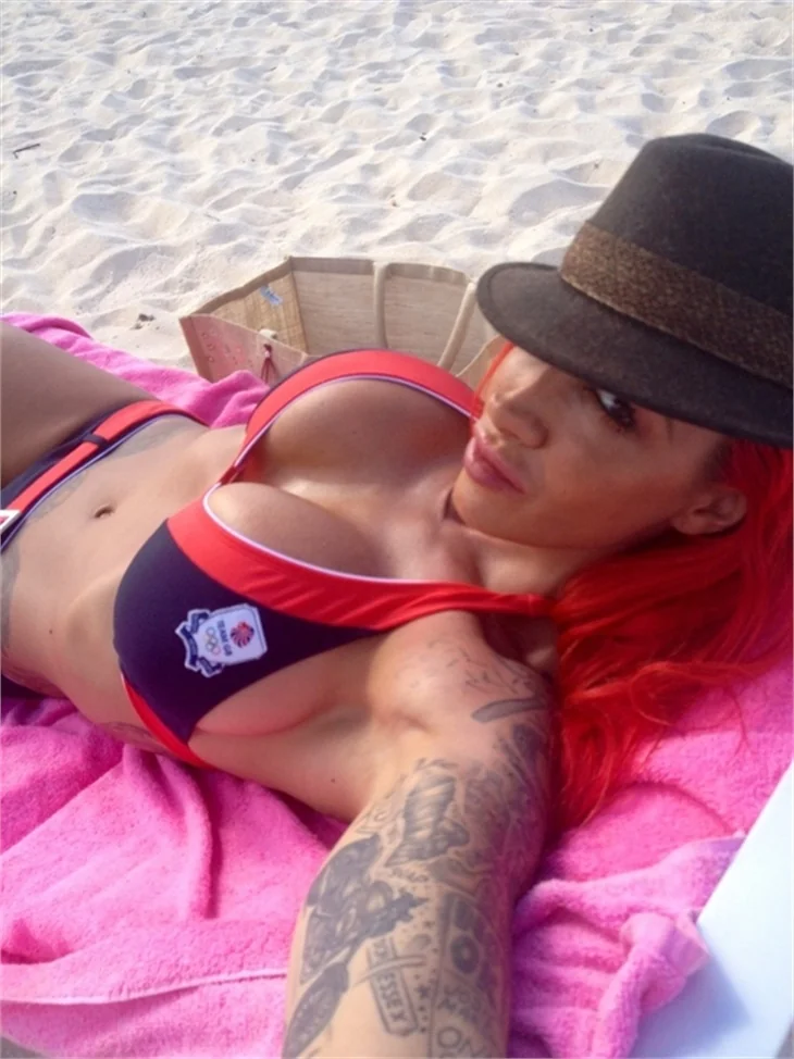 Jodie Marsh'ın tatilinden seksi kareler...