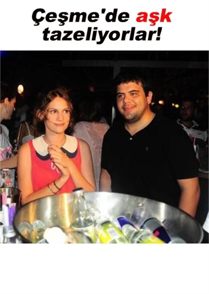 FARAH ZEYNEP ABDULLAH VE ESER YENER TATİLDE!