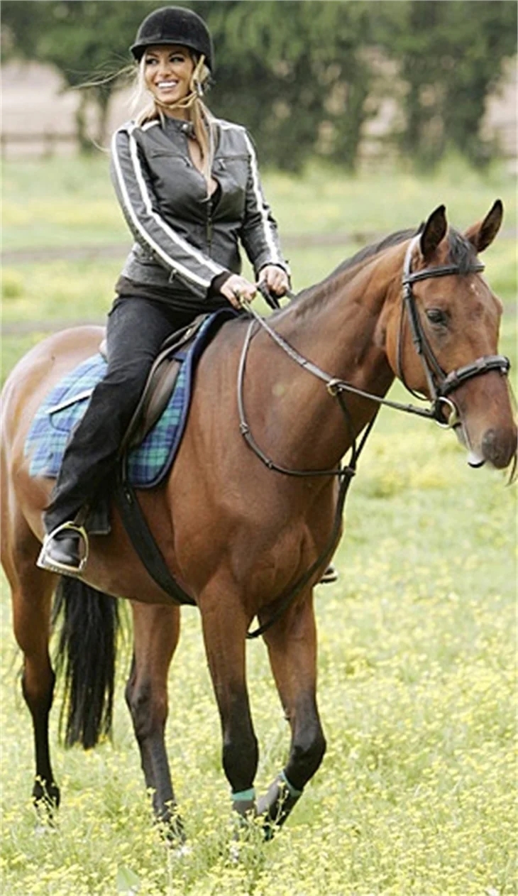 Karnavalda dağıttı