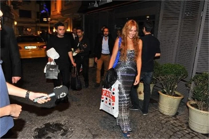 Meryem Uzerli'nin doğum günü..