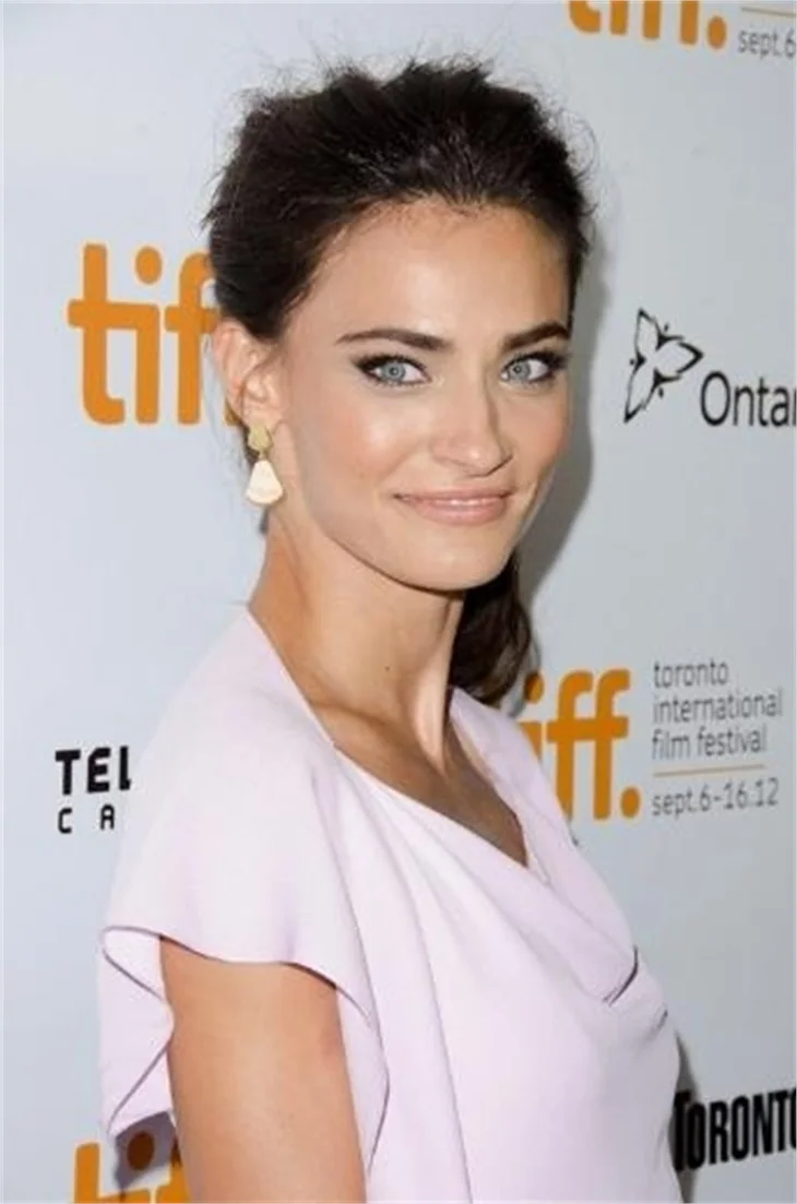 Saadet Işıl Aksoy Penelope Cruz galada yanyana...