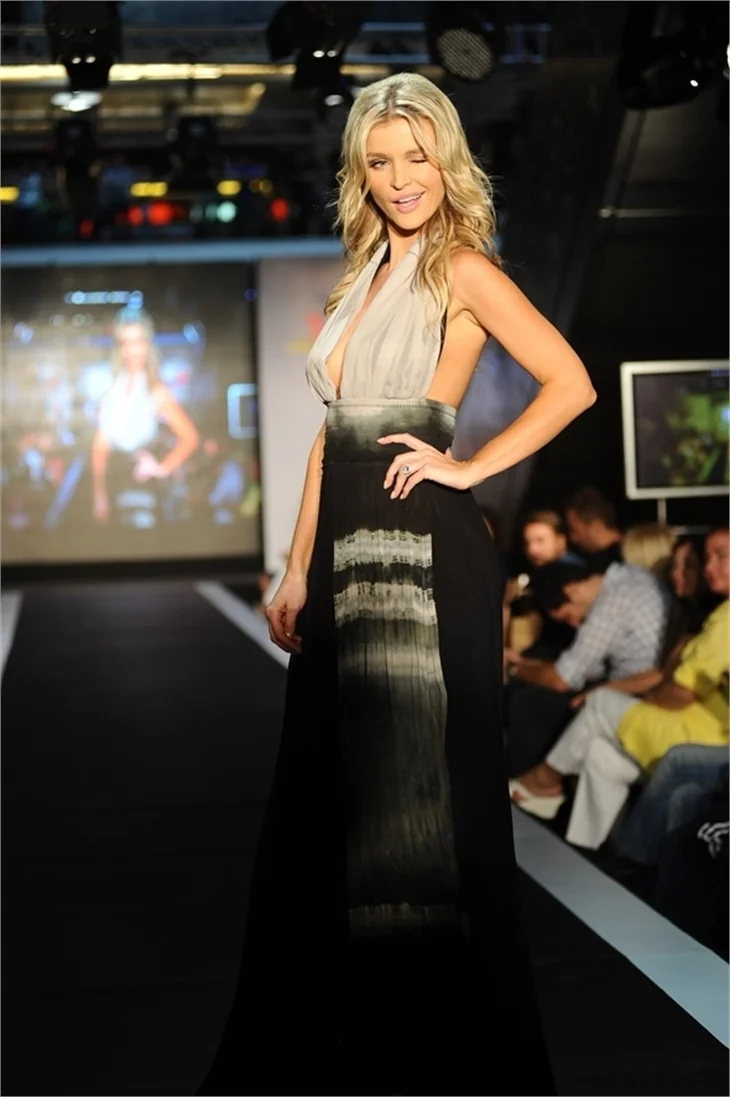Forum İstanbul Joanna Krupa ile muhteşem bir gece yaşadı