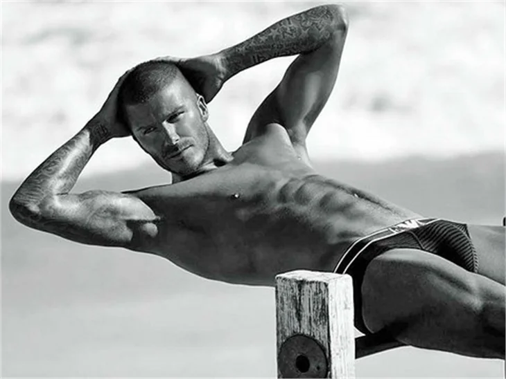 David Beckham beşinciyi kafasına taktı bir kere...